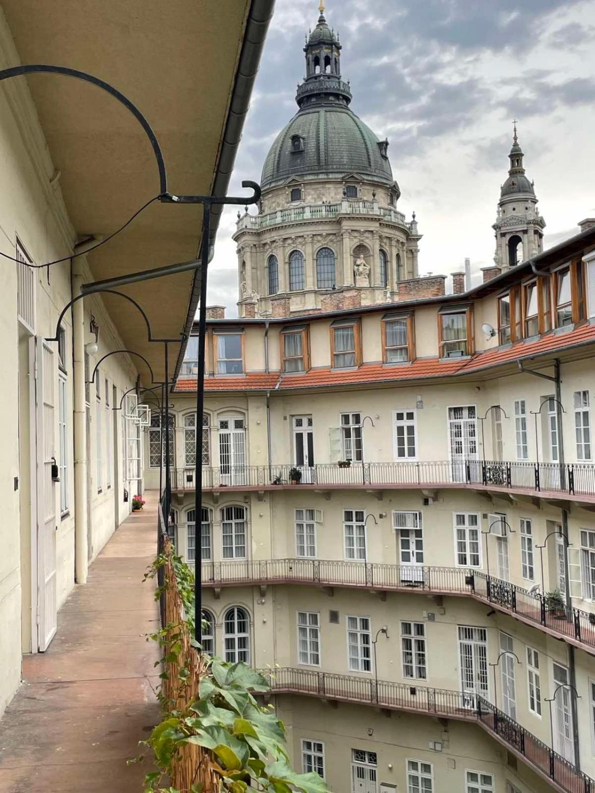 Marton'S Apartment Budapest Exterior photo